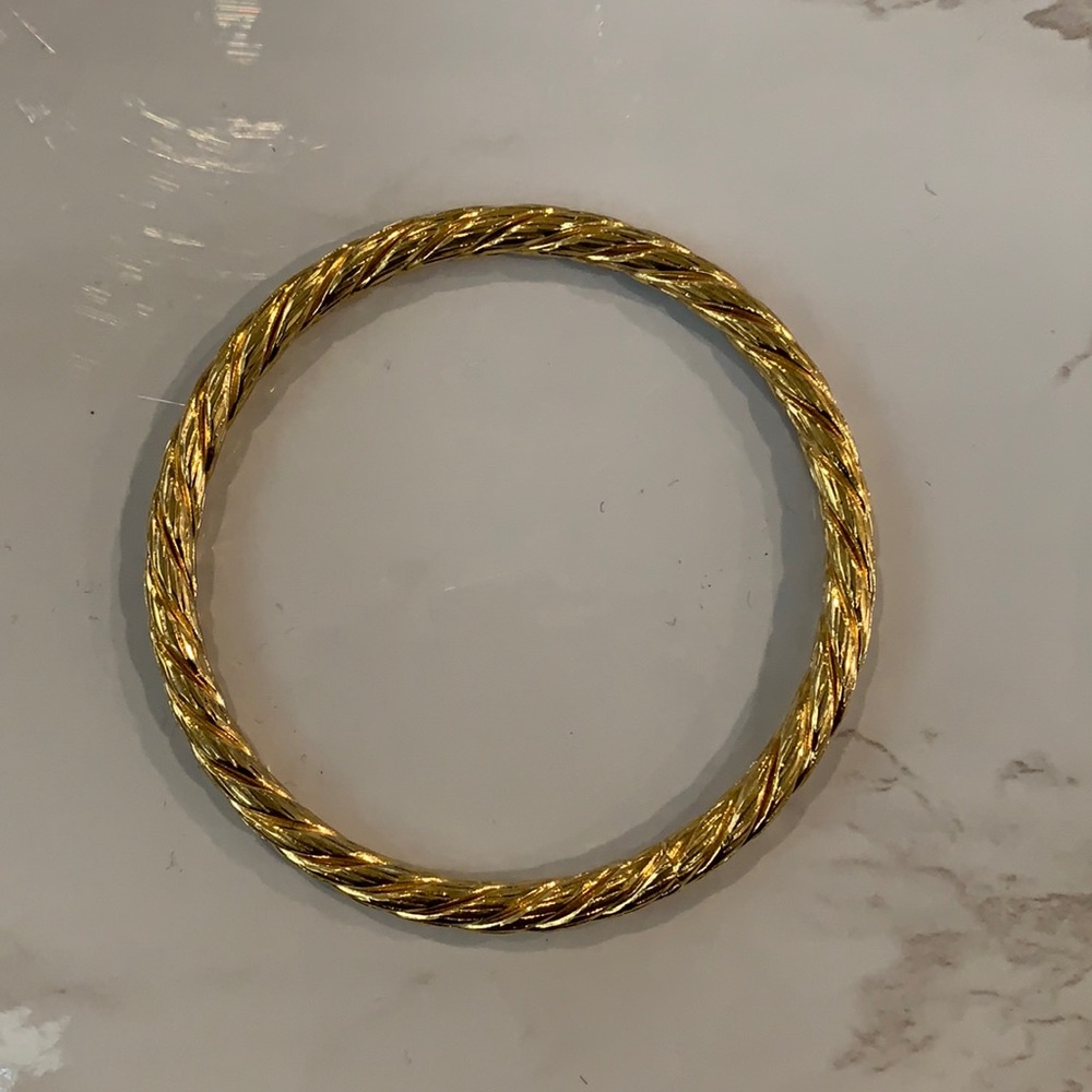 Gold bracelet